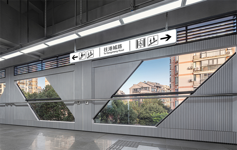 装饰混凝土重塑通勤界面：上海地铁6号线五莲路站立面升级-上海鼎中新材料有限公司